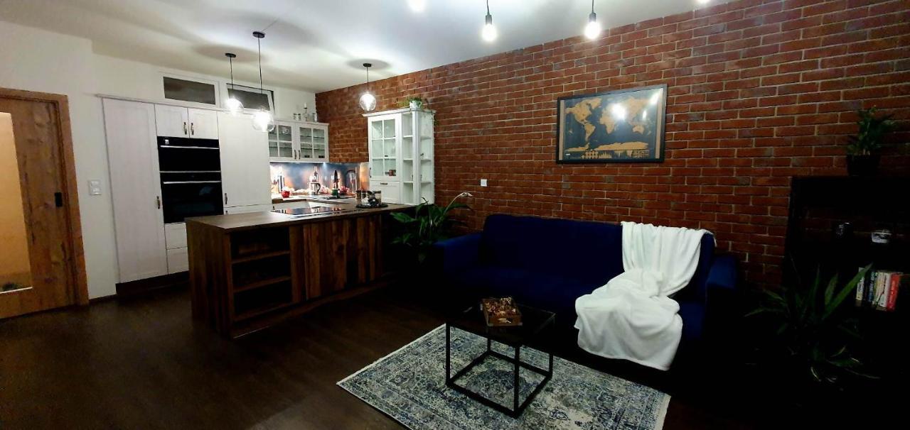 Apartman Jako Doma Оломоуц Экстерьер фото